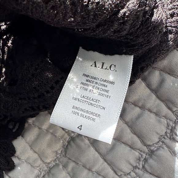 A.L.C. Talia Long-Sleeve Jewel-Neck Cropped Lace Top - Like New, Black, Size 4 - Picture 9 of 9